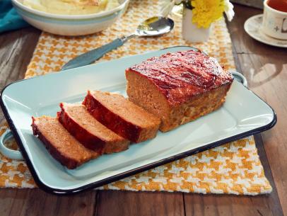Host Tiffani Amber Thiessen's dish, Turkey Meatloaf, as seen on Cooking Channel’s Dinner at Tiffani’s, Season 3.