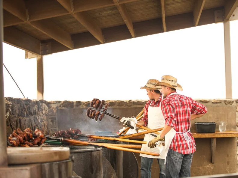 Cowboys were the first non-Native residents of western North Dakota, and their cultural influence and rugged campfire cuisine live on in the North Dakota badlands. The gleefully touristy, mostly self-serve Pitchfork Steak Fondue in Medora offers steak prepared the cowboy way — fried in hot oil and served with baked beans, baked potatoes, coleslaw and more.  The food is humble, but the sweeping view of the badlands bluffs from the outdoor terrace is stunning. 