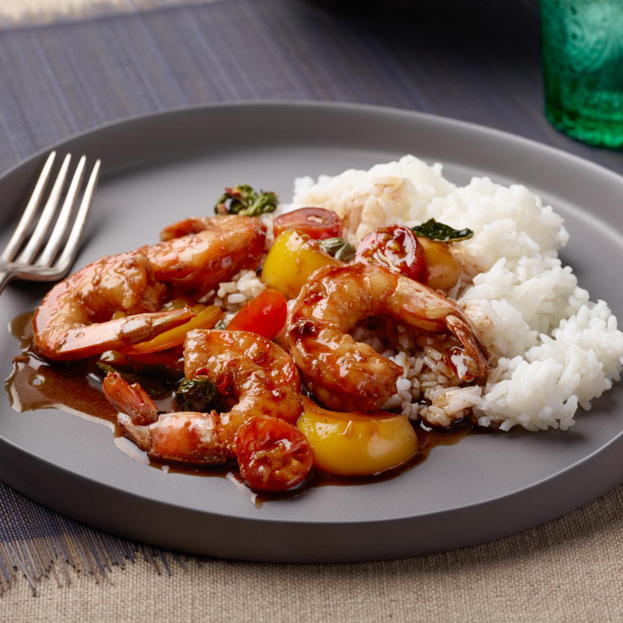 Thai Shrimp Stir fry with Tomatoes and Basil