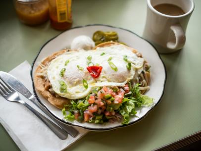 Photo from the restaurant listing for Honey's Sit 'n Eat