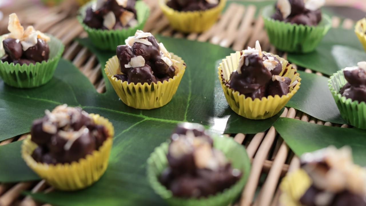 Chocolate Macadamia Nut Candy