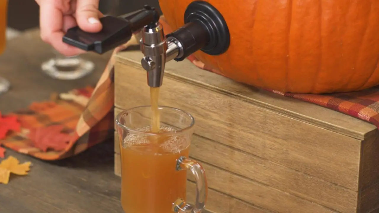 Pumpkin Keg Bourbon-Apple Punch