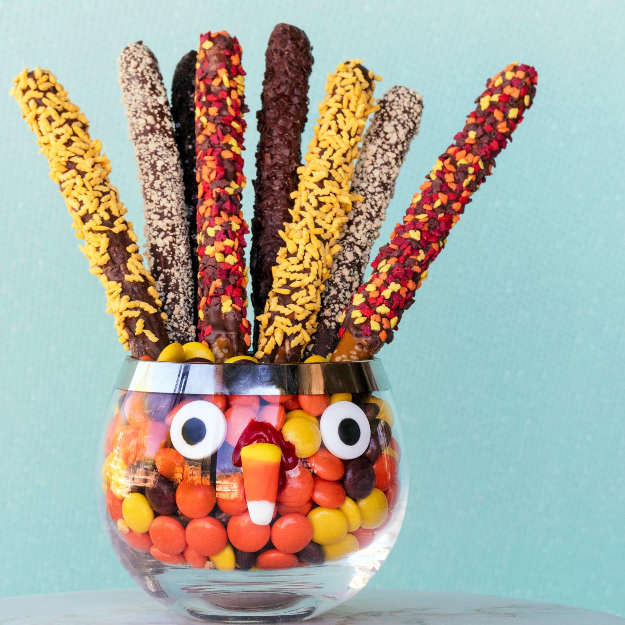 The Best Thanksgiving Crafts for 2 Year Olds - Journey to SAHM