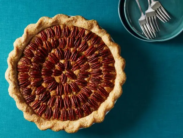 Pecan Pie Recipe | Trisha Yearwood | Food Network