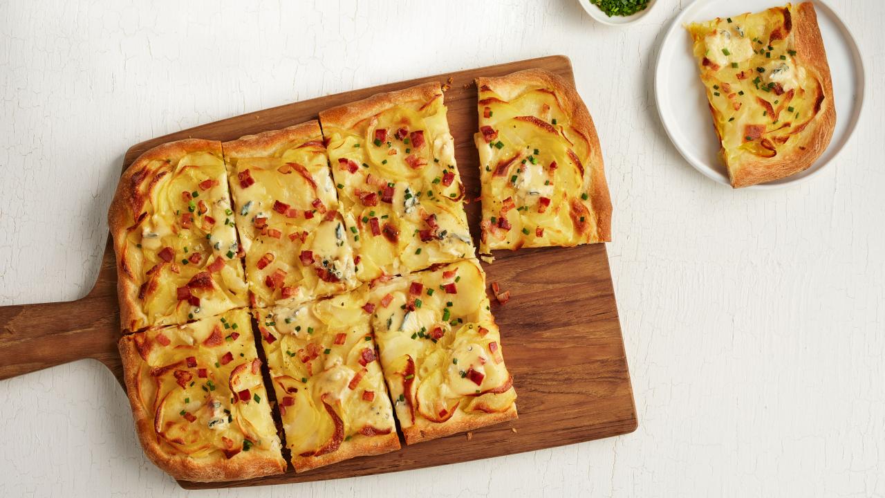 Potato, Leek and Bacon Pizza - Bev Cooks