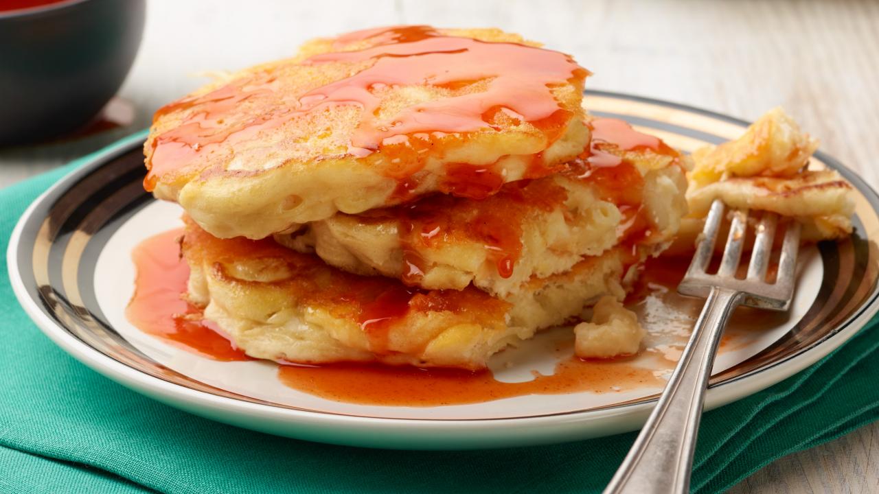 Learn How to Make Macaroni and Cheese Pancakes