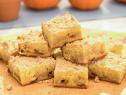 Jeff Mauro makes Mauro Apple Crumb Cake, as seen on Food Network's The Kitchen