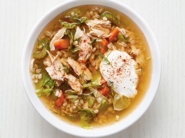 6 INGREDIENT Chicken Barley Soup {VIDEO} - The Recipe Rebel