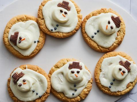 Melted Snowman Peanut Butter Cookies