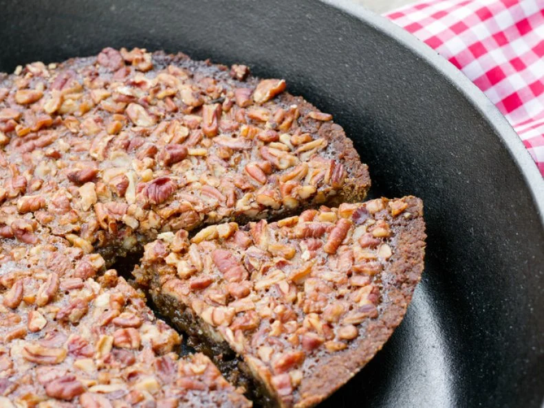 This Chicago pie shop delights fans with unexpected flavor combinations and a stellar crust. The popular chocolate-pecan pie coats toasted pecans in dark chocolate and maple-sorghum, in a graham cracker crust.