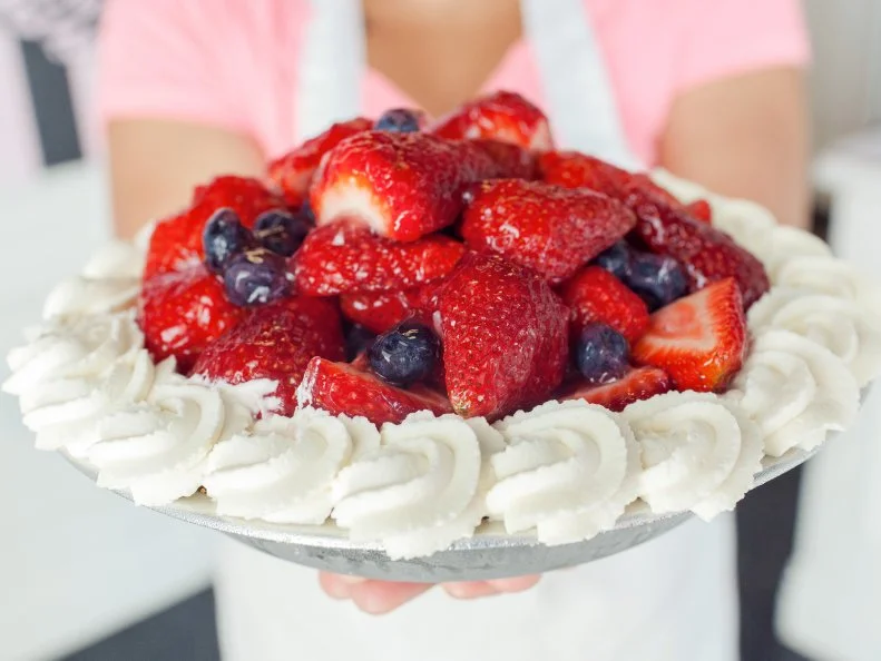 This Arizona pie shop may have been started by a former bank executive, but one taste of their sweet or savory pies and you’d think the team had been baking for generations.  Their triple berry pie whips together blackberries, raspberries and Marionberries atop a layer of cheesecake with a graham cracker crust, creating enough flavors to please any pie fan.