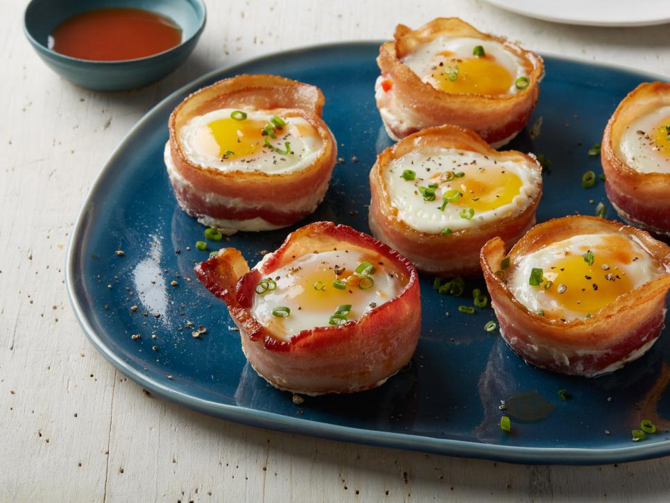 Egg Dish Recipes for National Egg Day | Homemade Recipes http://homemaderecipes.com/holiday-event/19-homemade-egg-dish-recipes-for-national-egg-day