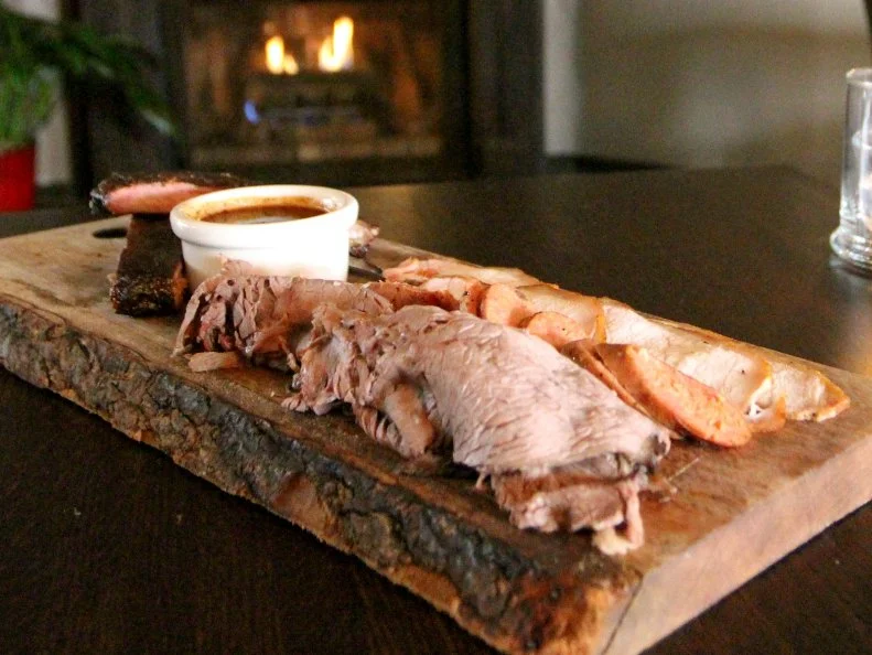 Sam Walton’s favorite restaurant has received an update with its acquisition by new owners and its recovery from a significant fire. Today, its smokehouse goes seven days a week, and on warm days the patio outside the several-times-expanded log cabin is packed. The smoked sirloin is the stuff of legend, but there are also chicken, ribs, Kansas City-style steaks and pasta among the offerings.