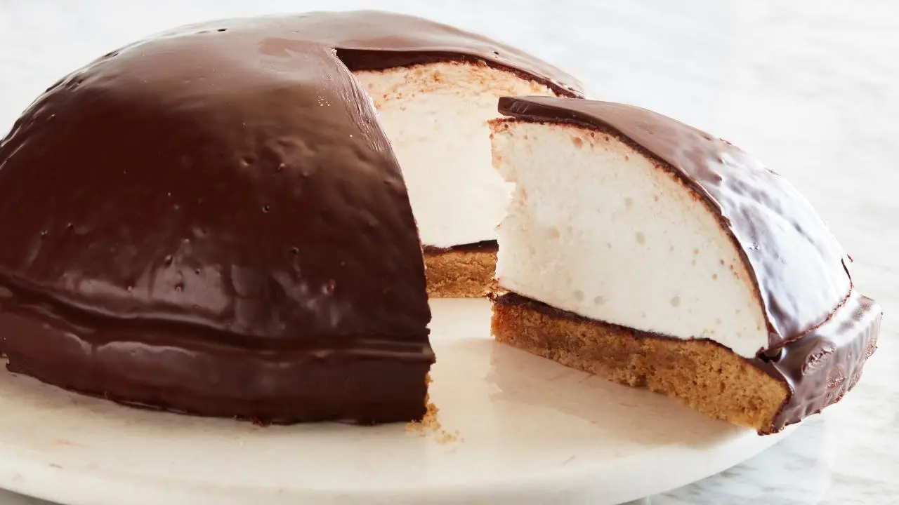 Giant Marshmallow Cookie