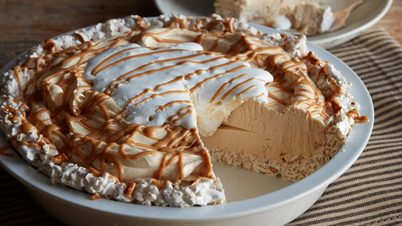 No-Bake Peanut Butter Fluff Pie