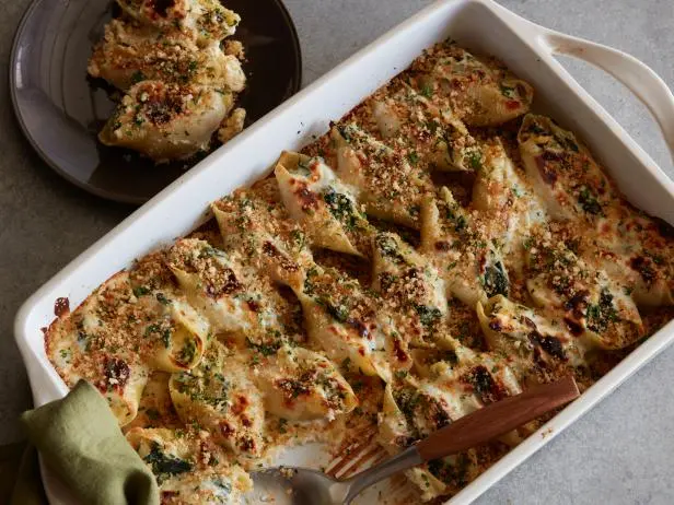Spinach and Artichoke Stuffed Shells