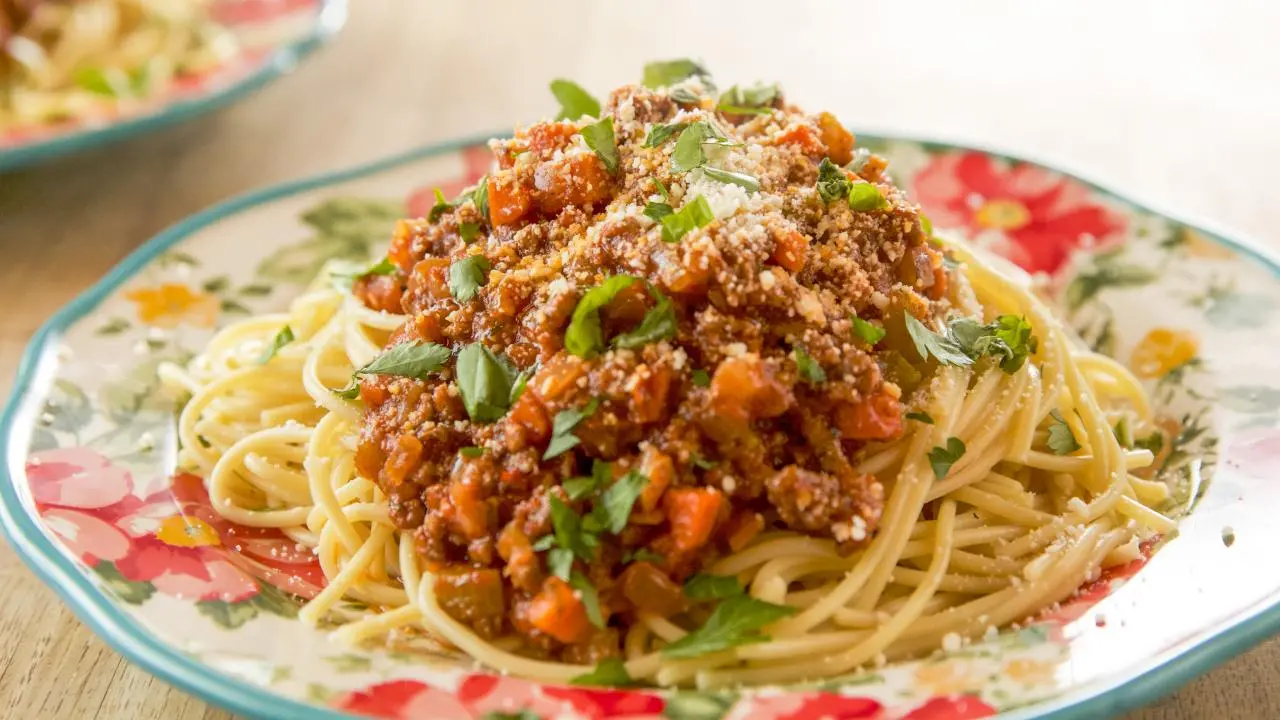 Slow-Cooker Bolognese