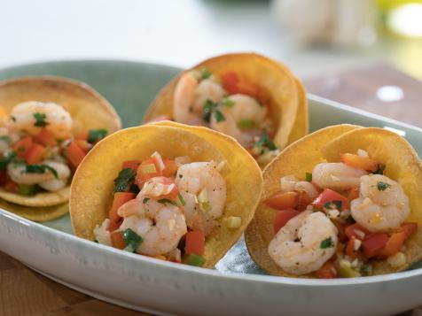Garlicky Shrimp in Crispy Tortilla Cups