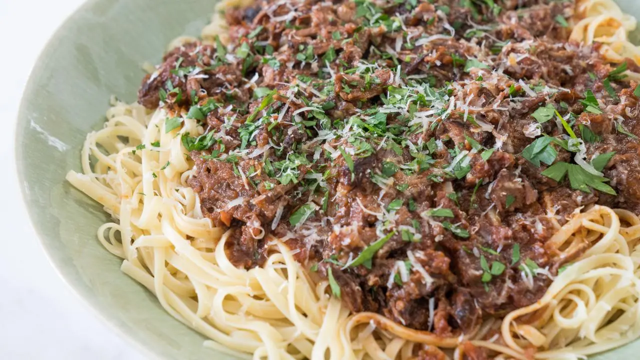 Linguine with Braised Red Wine Short Rib Sauce