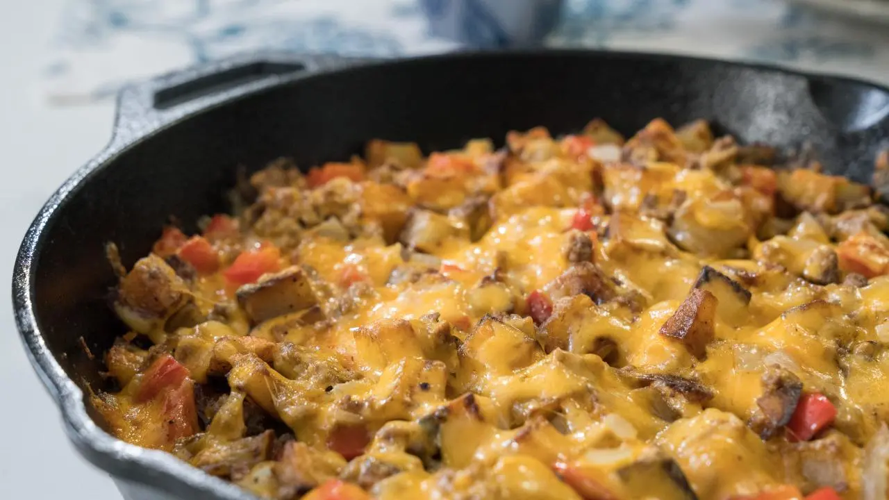 Cheesy Beef and Potato Hash Recipe | Trisha Yearwood | Food Network