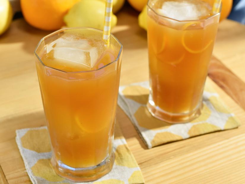 Geoffrey Zakarian makes an Orange Bourbon Iced Tea, as seen on Food Network's The Kitchen