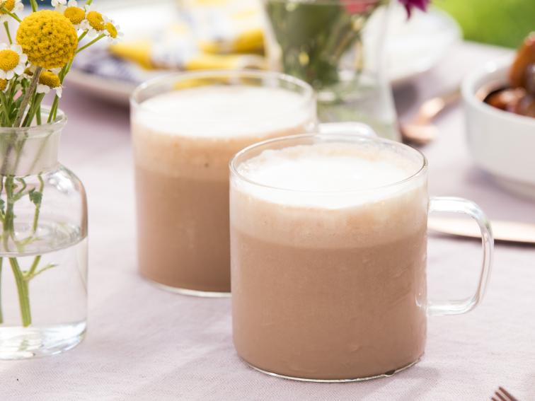 Spiked Chocolate And Coffee Milkshakes Recipe Giada De Laurentiis Food Network 4811