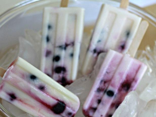 Coconut Pie Pops with Blueberries