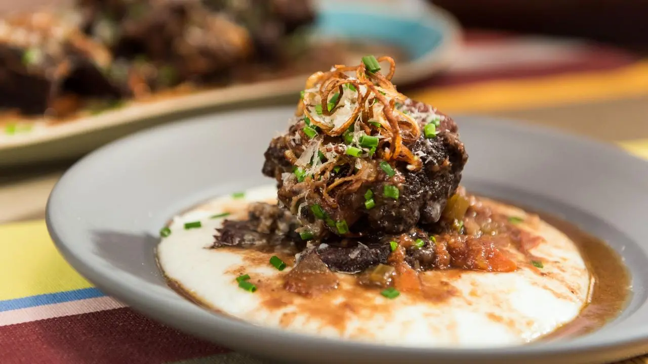 Red Wine-Braised Short Ribs