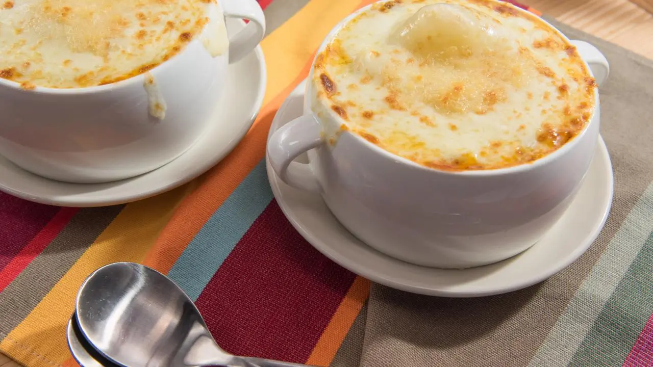 Slow-Cooker Lasagna Soup