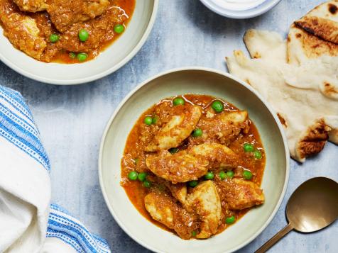 15-Minute Curry with Chicken and Peas