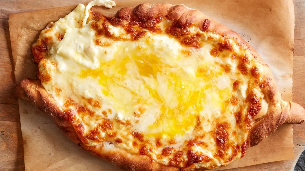 Georgian Cheese and Egg Bread (Adjaruli Khachapuri)