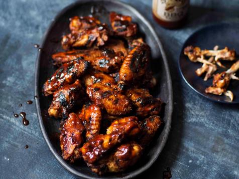 Smoky Rubbed Chicken Wings with Honey, Bourbon, and Molasses Sauce