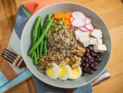 Hilaria Baldwin makes a Pantry Grain Bowl, as seen on Food Network's The Kitchen