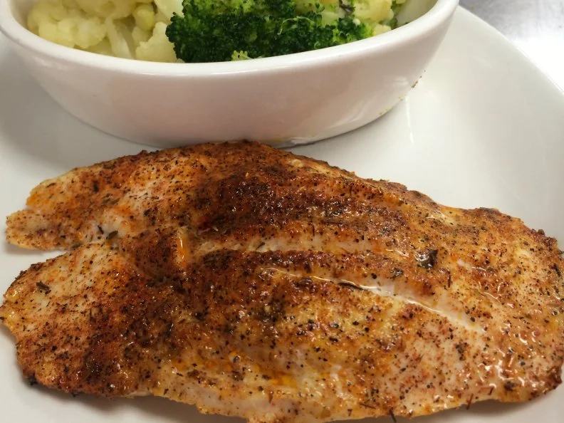 It’s a safe bet that every seafood shack from Tallahassee to Key West offers blackened mahi mahi on the menu. Locally referred to as dolphin — not like Flipper — mahi is a mild, flaky fish that is most often covered with Cajun spices, then seared on a sizzling skillet. Dixie Crossroads in Titusville doesn’t follow the restaurant-industry masses. The Southern-inspired seafood joint cooks its blackened mahi its own way, ensuring the delicate fillets retain their light, flaky texture. Instead of browning the fish, it is broiled or grilled, then sprinkled with blackening seasoning mix, enabling guests to experience the actual flavor and light texture of Florida’s most-popular fish.