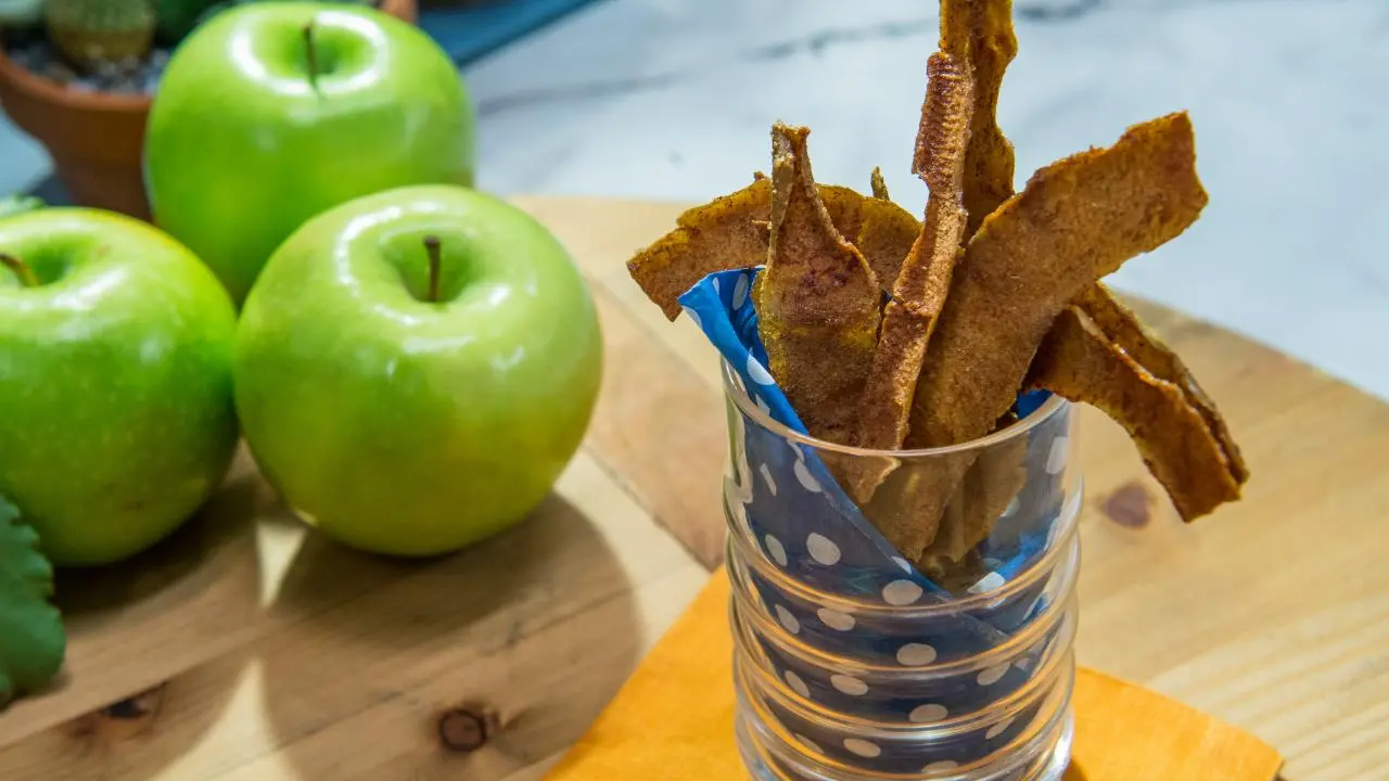 Baked Apple Chips