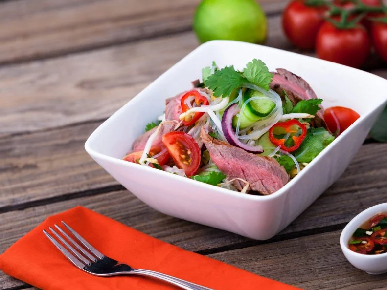 Thai beef salad with vermicelli noodles