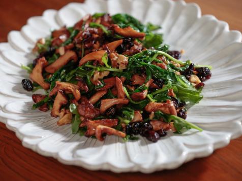 Funghi alla Fiorentina (Seared Mushrooms with Wilted Arugula)