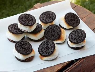 13 Delicious Ways to Upgrade Your S'mores