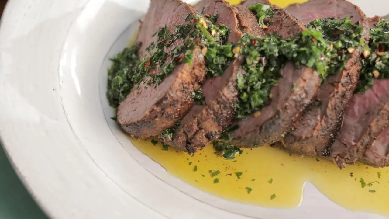 Chile-Rubbed Beef Tenderloin with Garlic-Herb Oil