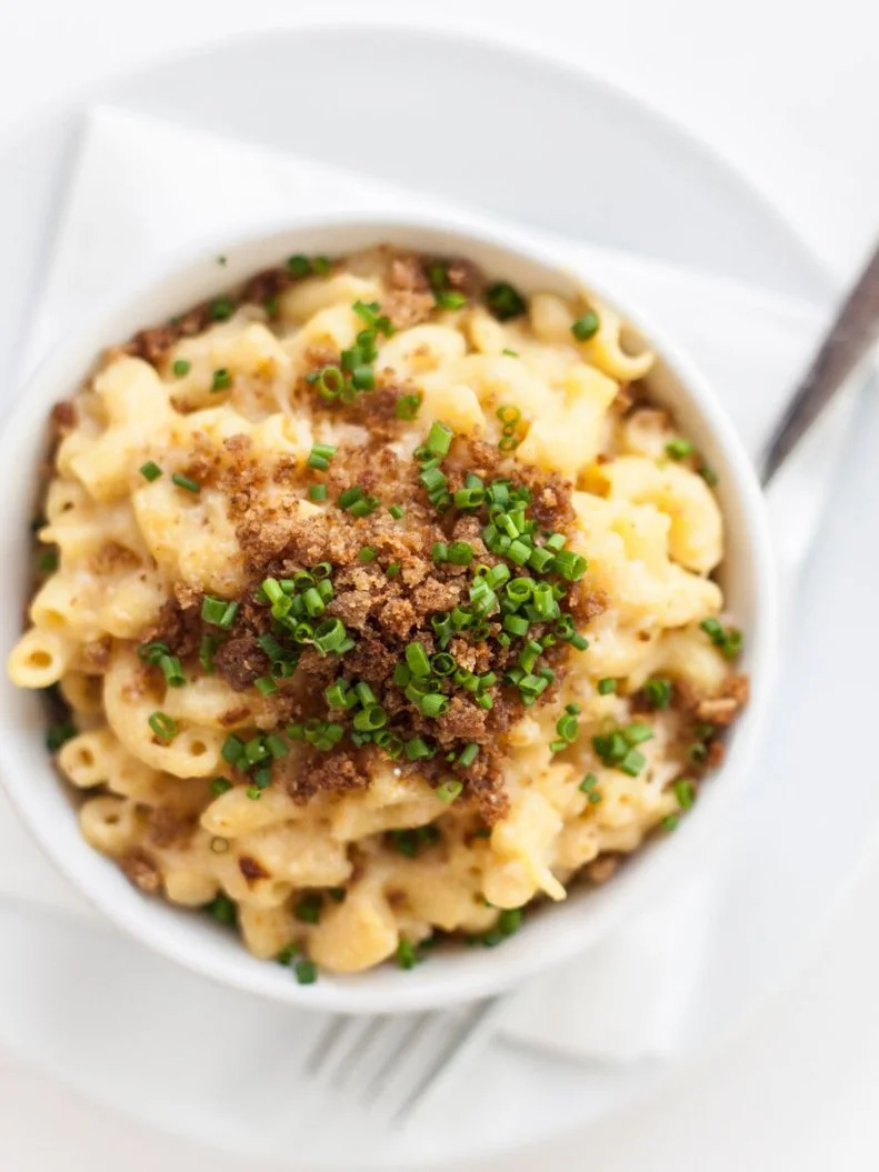 No wheat, no dairy, no problem. Moby’s LA organic-vegan spot serves a decadent gluten- and animal product-free twist on one of America’s favorite comfort food classics. To get that gooey texture and integral cheesy flavor, the team makes a cashew-based bechamel with lots of garlic, cashew cheese, a touch of turmeric and a bit of nutritional yeast. The latter is a favorite cheese substitute in vegan circles due to its strong, savory and umami flavor profile. The rich sauce is tossed with corn- and quinoa-based elbow noodles, and the dish is finished with gluten-free breadcrumbs and chives. Everyone is entitled to a little decadence — including those who don’t eat cheese.