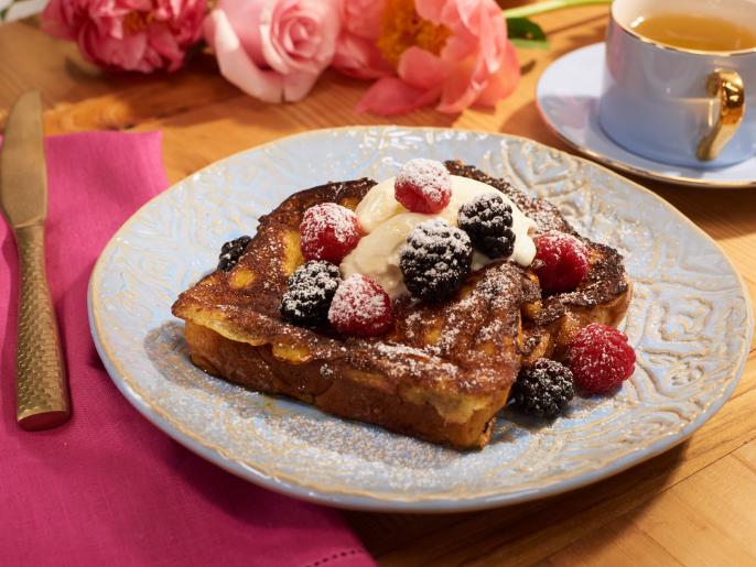 Chamomile French Toast Recipe | Geoffrey Zakarian | Food Network