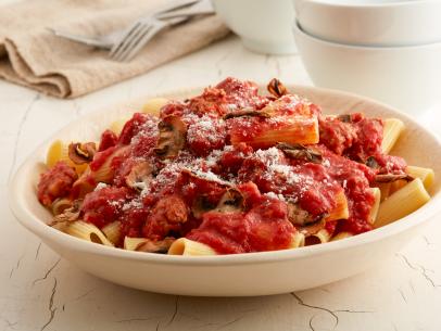 Rigatoni with Spicy Sausage and Crispy Mushrooms