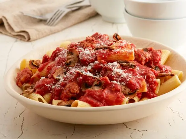 Rigatoni With Spicy Sausage And Crispy Mushrooms Recipe 