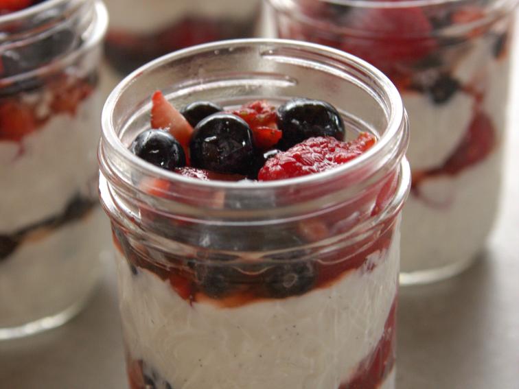 Vanilla Berry Yogurt Parfaits Recipe Ree Drummond Food Network