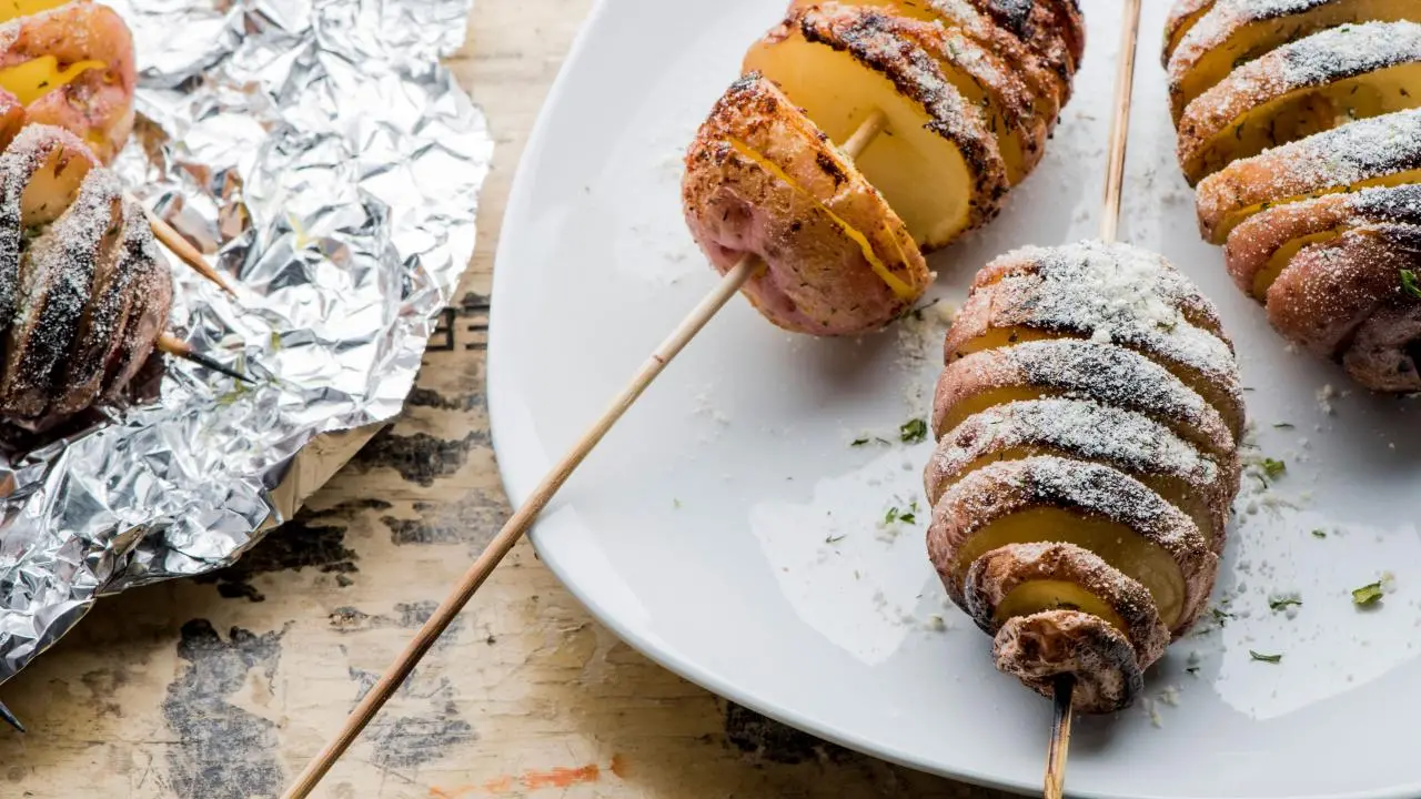 Grilled Turkey Sausage with Cucumber Relish