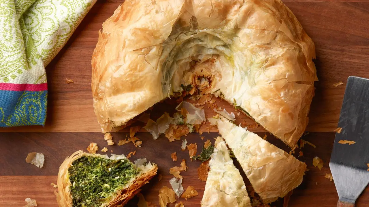 Bundt Pan Spanokopita