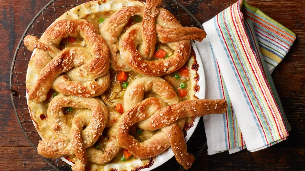 Pretzel Pot Pie