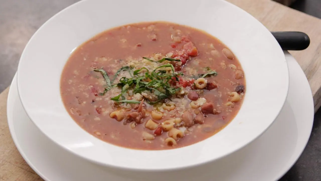 "16 Bean" Pasta e Fagioli