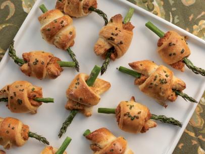 smoked salmon and asparagus puffs