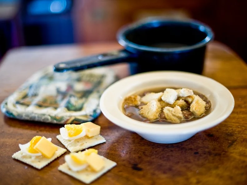 For many Montanans, eating Beans & Sheepherders at the historic Jersey Lilly Saloon in Ingomar is a rite of passage akin to baptism or marriage. The remote cowboy bar has been dishing up Bob Seward’s illustrious pinto bean and ham soup (accompanied by garlic-toast croutons and spicy housemade hot sauce) since Seward bought the place in 1948. Son Bill invented Sheepherders, a prairie hors d’oeuvre consisting of sliced onion, sliced orange and small cubes of cheddar, all intended to be stacked DIY-style on a saltine then gulped in one bite. The sum of the parts equals a zestful and deliciously unexpected whole.